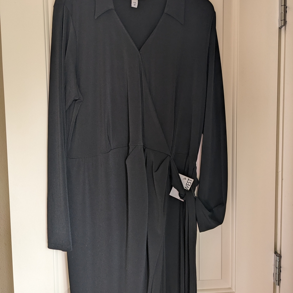 Nine West Charcoal V-Neck Top